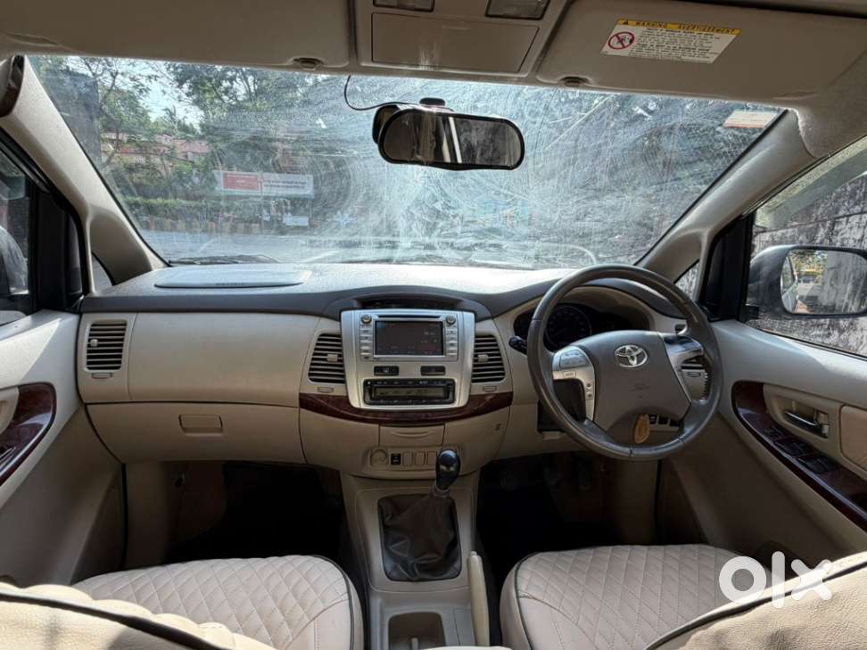 Toyota Innova 2.5 Vx 8 Str, 2012, Diesel