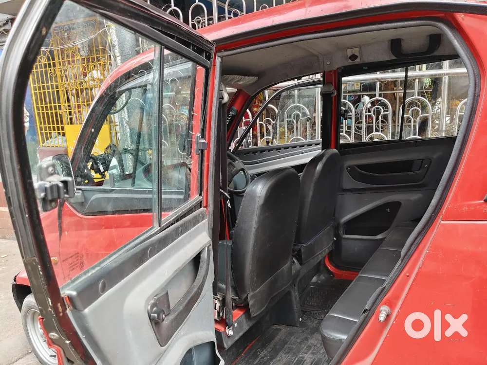 Qute Bajaj