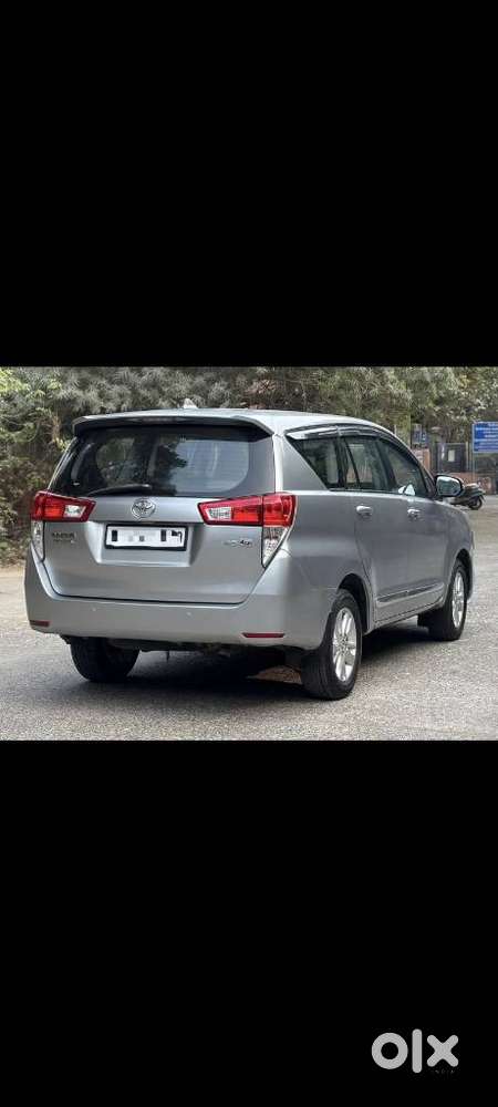 Toyota Innova Crysta