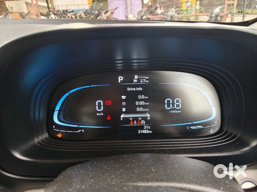 Hyundai Venue 1.0 Sx (o) Turbo Dct, 2023, Petrol