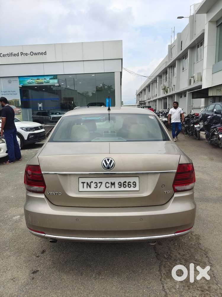 Volkswagen Vento 1.6 Highline, 2015, Diesel