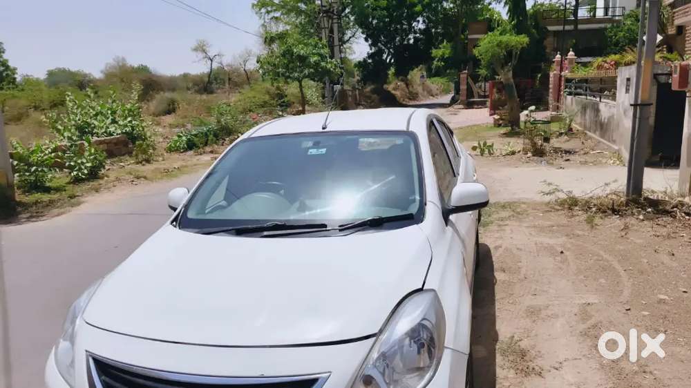 Nissan Sunny 2014 Diesel 113000 Km Driven