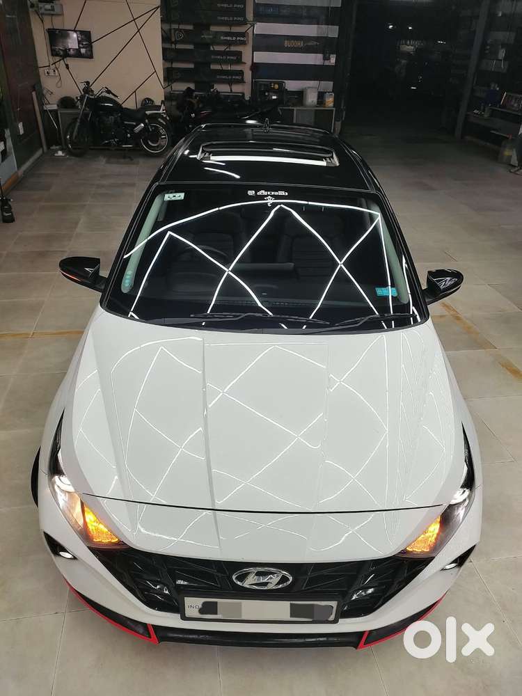 Hyundai I20 Asta (o) 1.2 Mt Dual Tone, 2023, Petrol