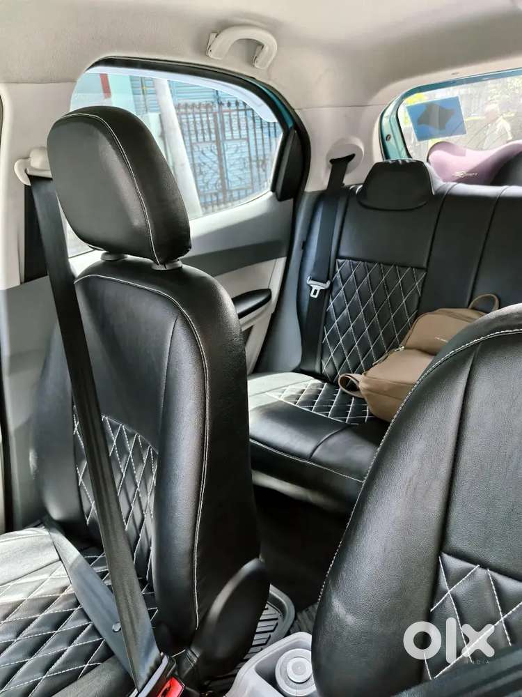 Tata Tiago 1.2 Revotron Xt Bs6 Ph2 (2025)