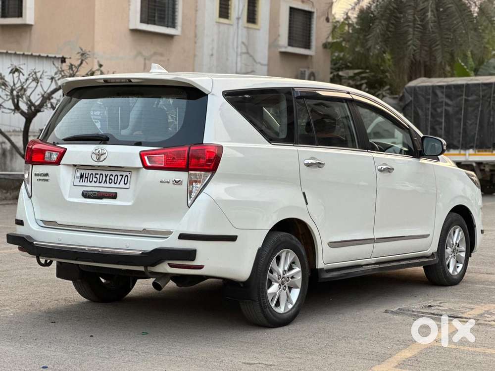 Toyota Innova Crysta 2.4 V, 2019, Diesel