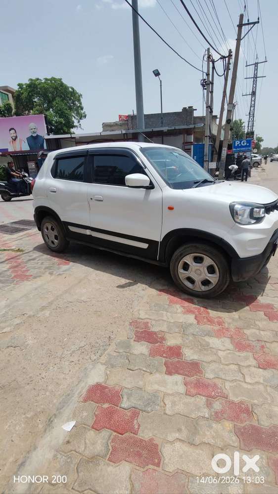 Top Model Suzuki S-presso 2022 2nd Owner Petrol