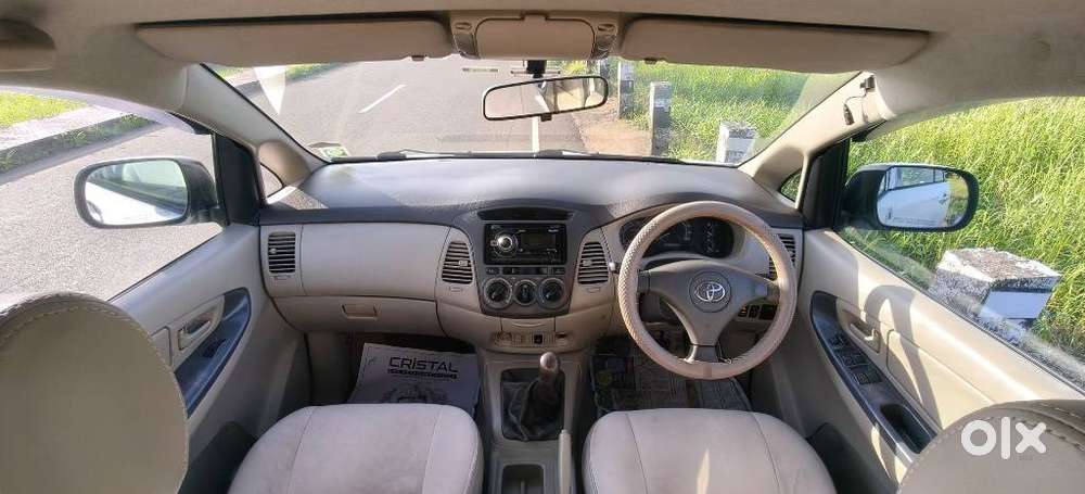 Toyota Innova 2.5 G (diesel) 8 Seater, 2010, Diesel