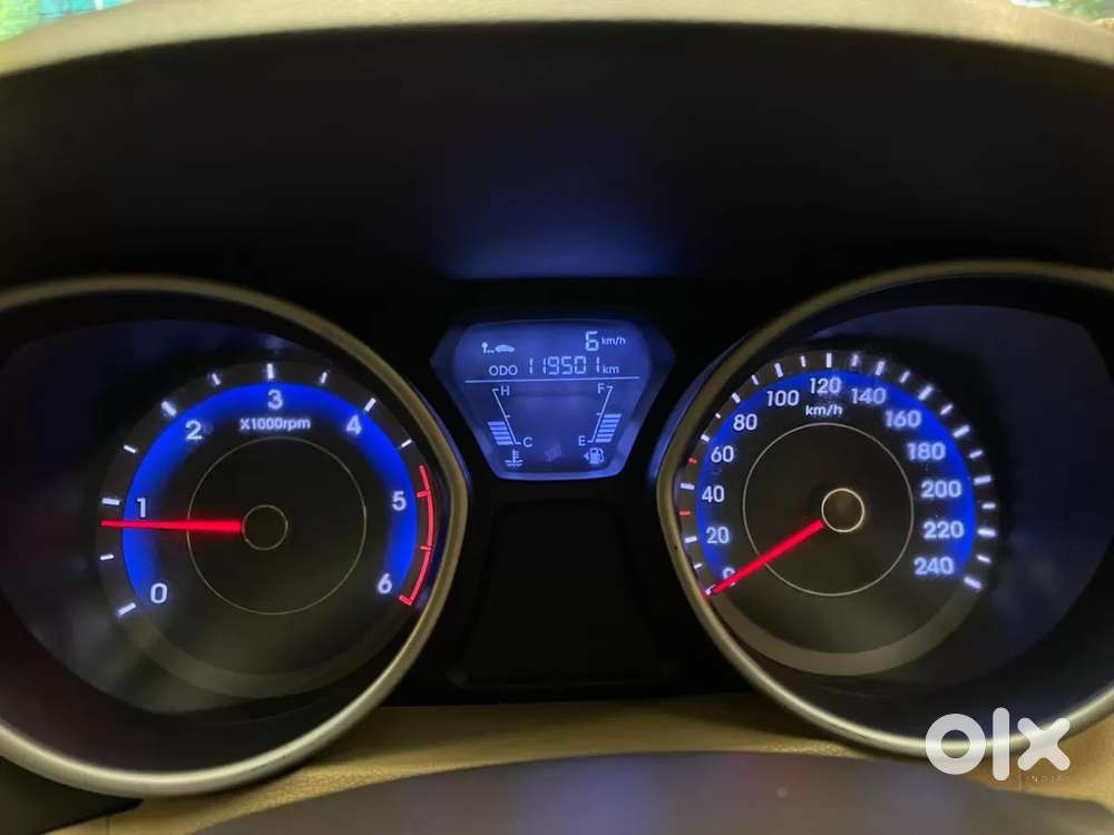 Hyundai Elantra, 2013, Diesel