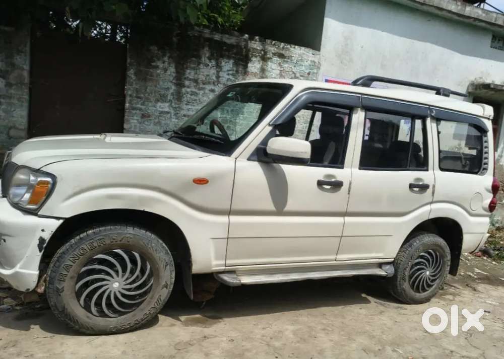 Mahindra Scorpio Diesel 2014 Behtar Condition Me Hai Servicing Done