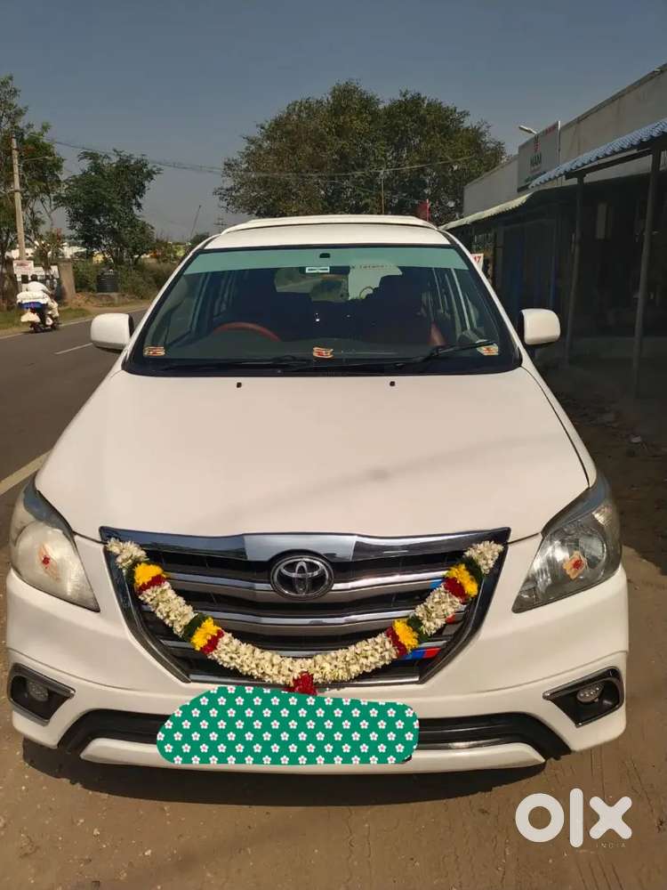 Toyota Innova 2013 Diesel Well Maintained