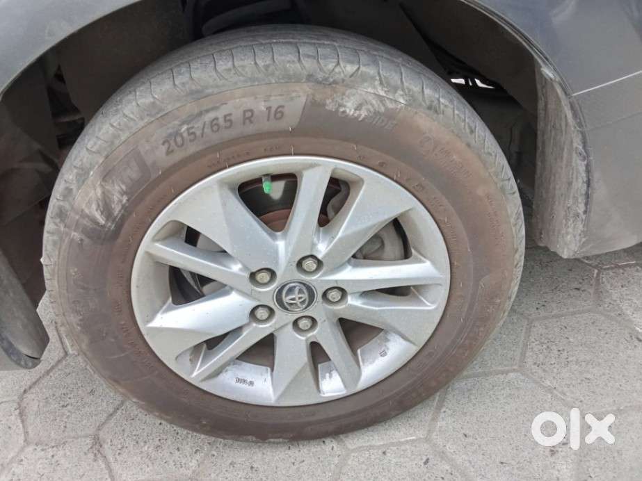 Toyota Innova Crysta 2.4 V, 2018, Diesel
