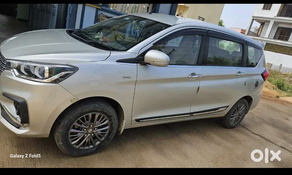 Ertiga Zdi Plus 
2019model 
Single Owner 
Diesel Manual
6speed Gear
