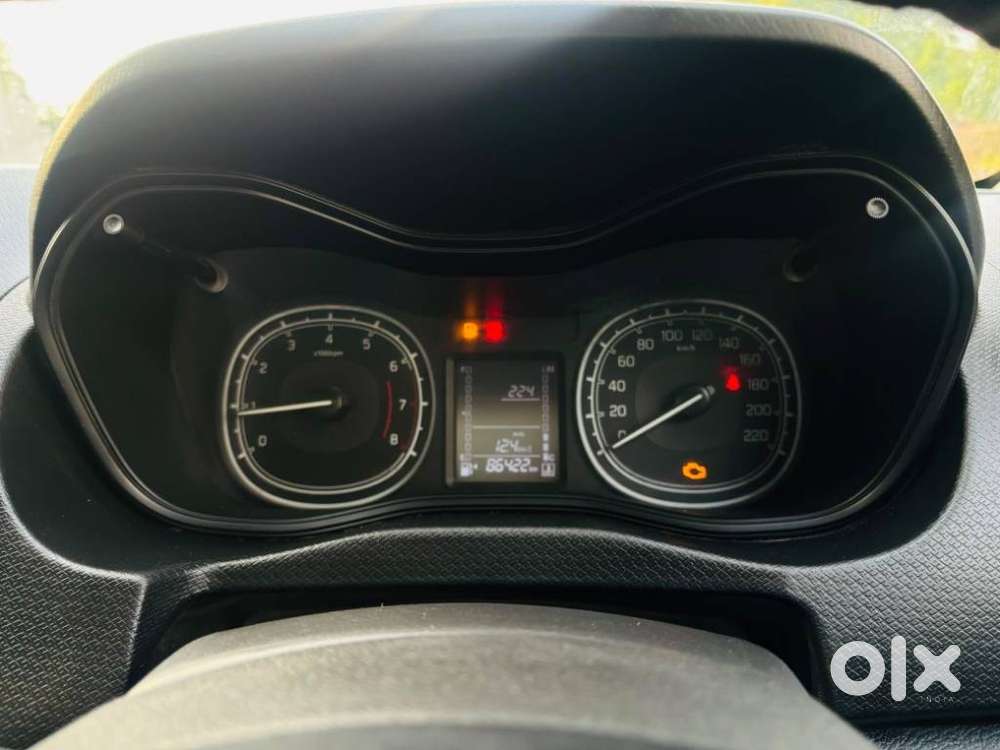 Maruti Suzuki Brezza 1.5 Zxi Plus Smart Hybrid, 2020, Petrol