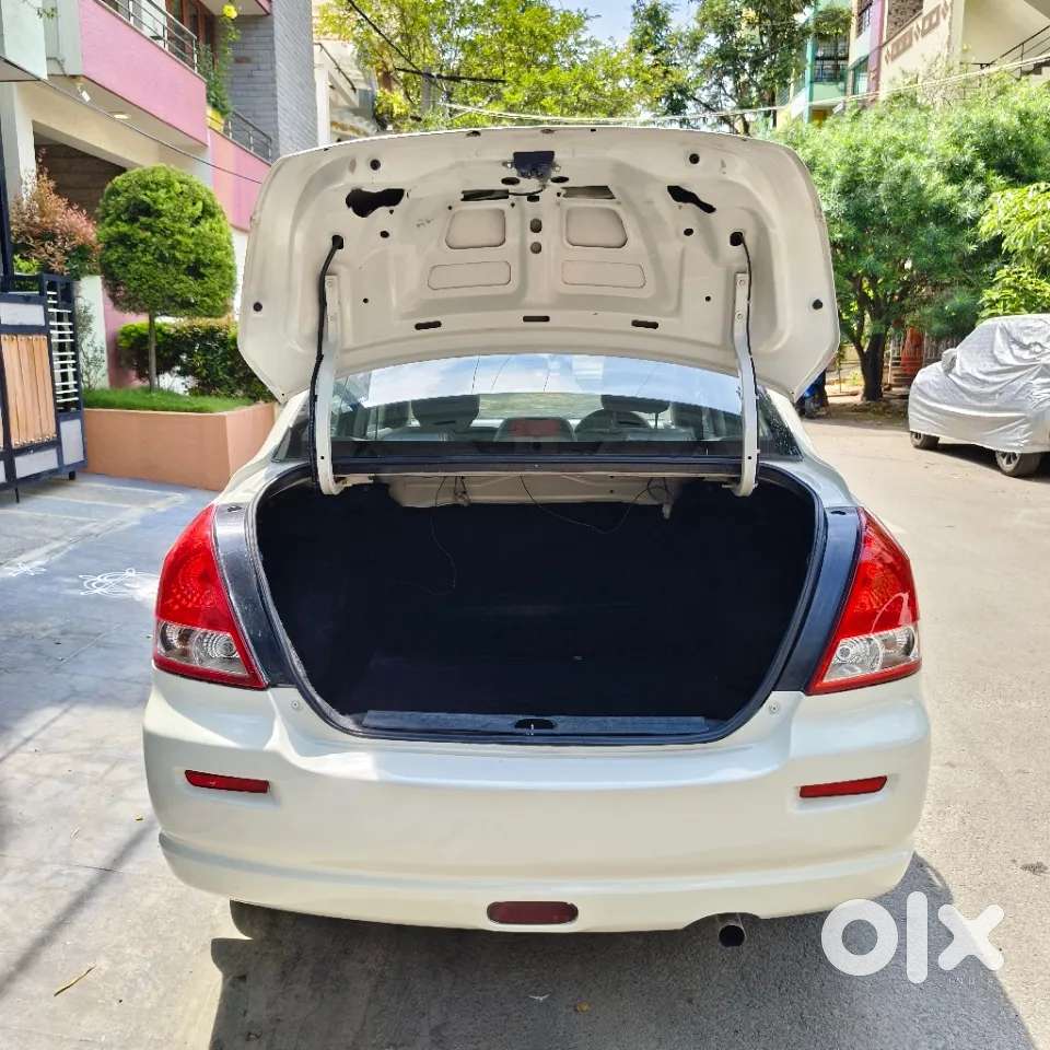 Maruti Suzuki Swift Dzire Ldi (o), 2012, Diesel
