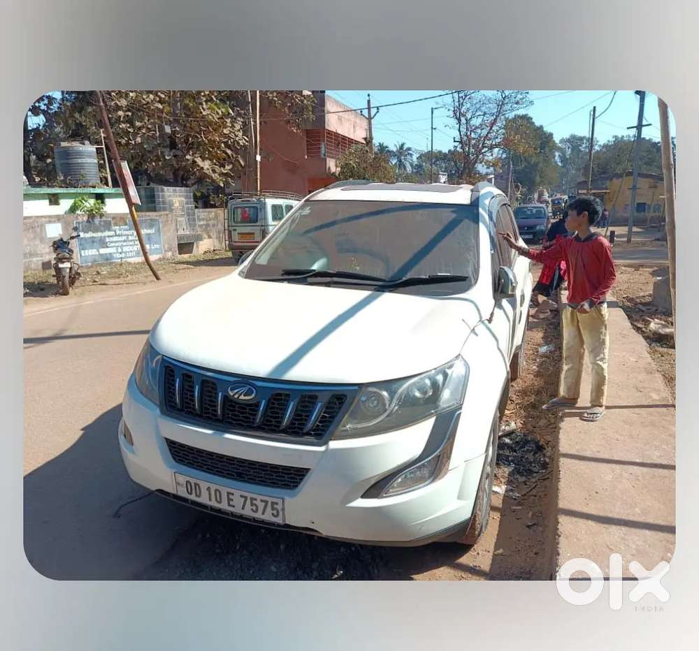 Mahindra Xuv  Model W10