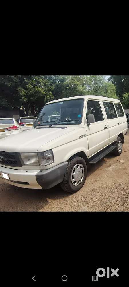 Toyota Qualis 2001 Diesel 1st Owner Well Maintained Showroom Condition