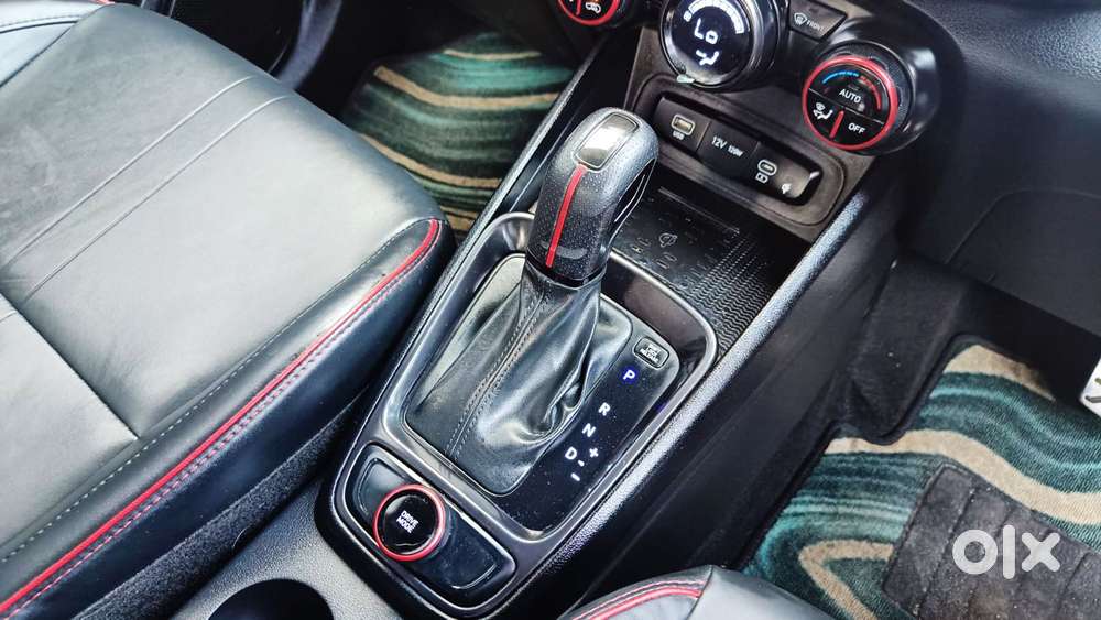 Hyundai Venue N Line 1.0 N6 Turbo Dct, 2024, Petrol