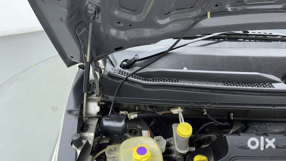 Mahindra Kuv 100 2016-2017 Mfalcon G80 K6, 2017, Petrol