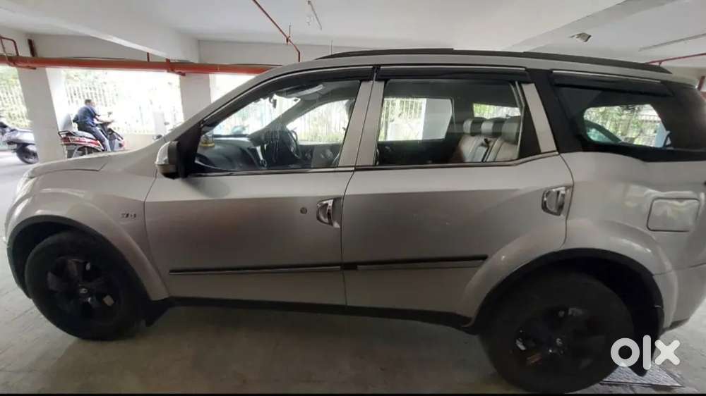 Mahindra Xuv500 2014 Car