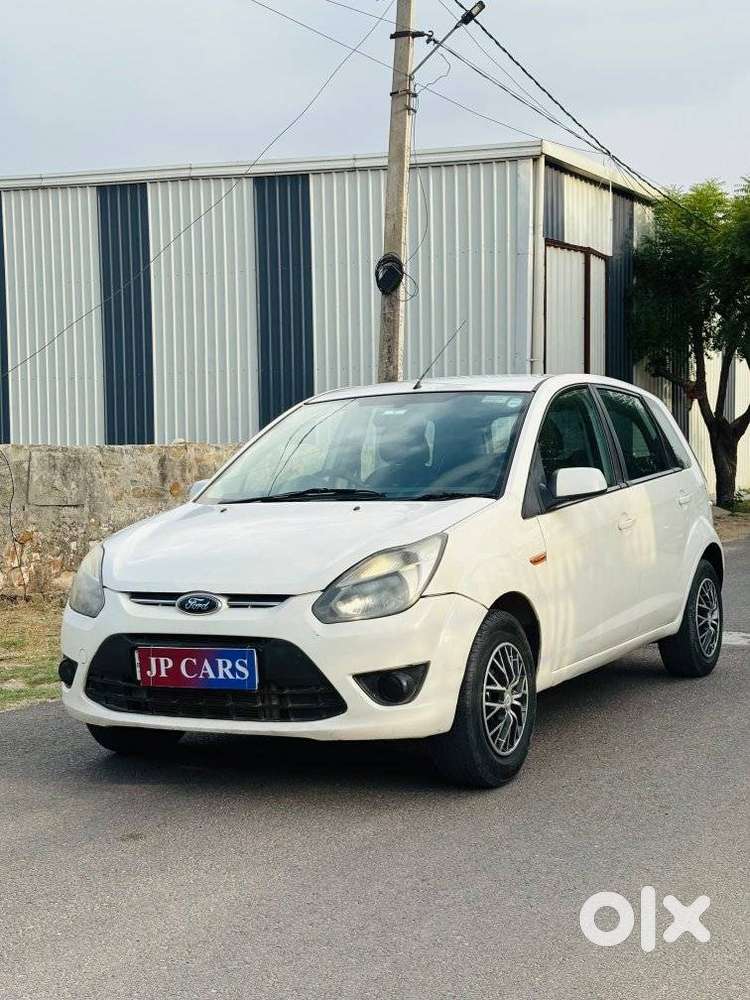 Ford Figo 2010-2012 Diesel Zxi, 2011, Diesel