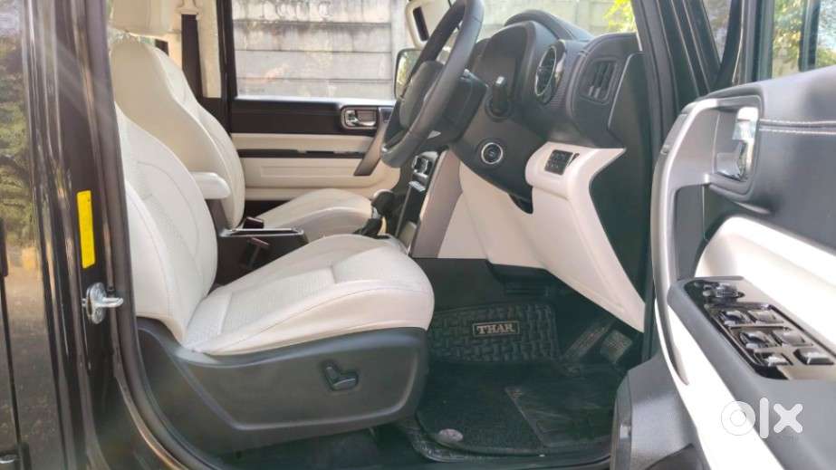 Mahindra Thar Roxx Ax7l Rwd At, 2025, Petrol
