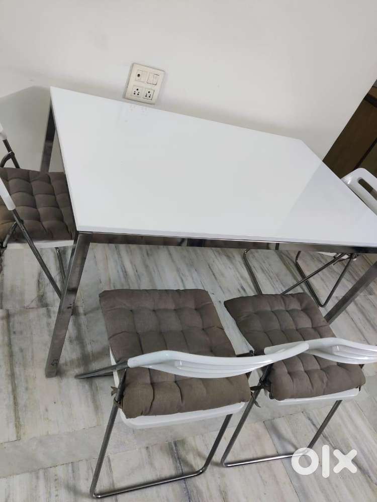 IKEA DINING TABLE