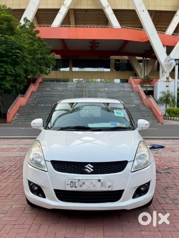 Maruti Suzuki Swift Vxi Cng, 2012, Cng & Hybrids