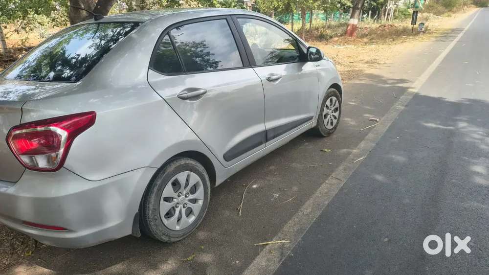 Hyundai Xcent 2014 Km Driven