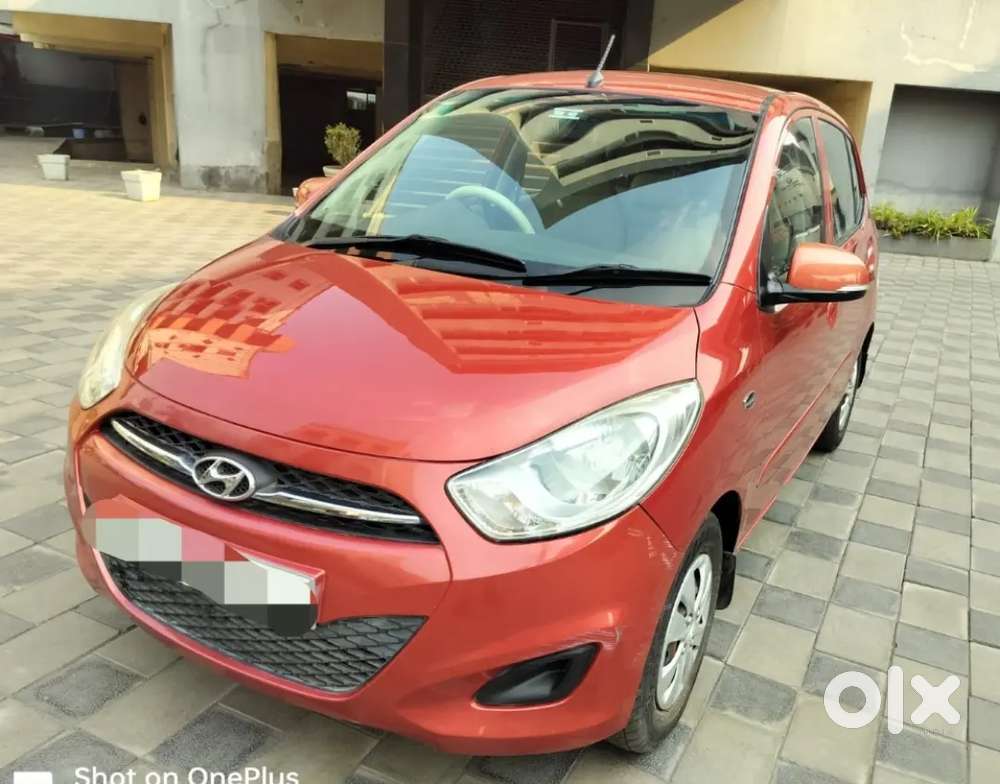Hyundai I10 Sports Automatic 2011 Fresh Valid 2031 &  81000 Km Driven