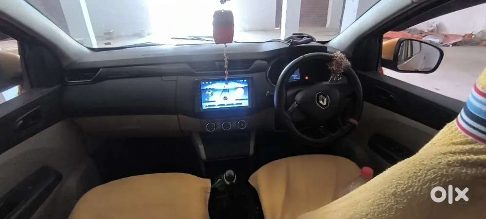 Renault Triber 2022 Rxz Amt