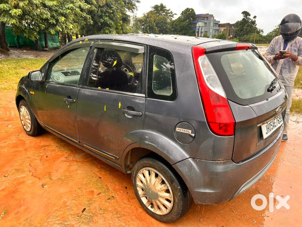 Ford Figo 1.2 Petrol 2010