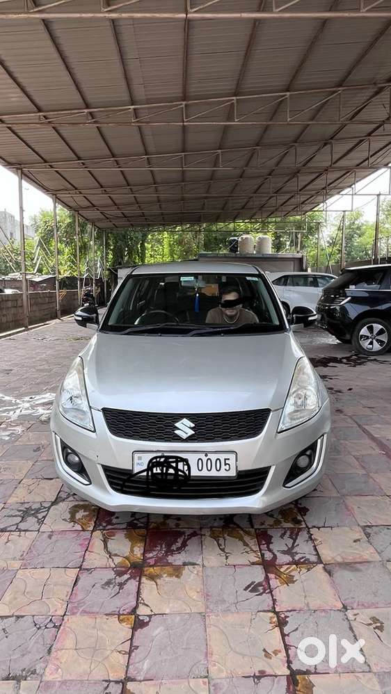 Maruti Swift Vxi 2015