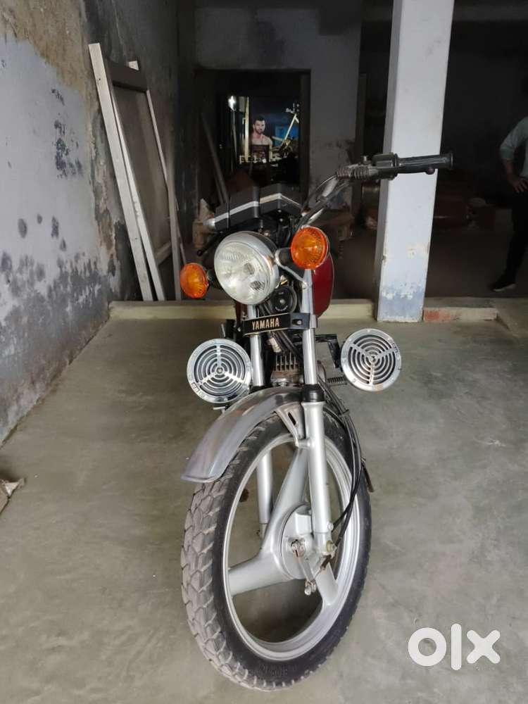 Ambassador, 2000, Petrol