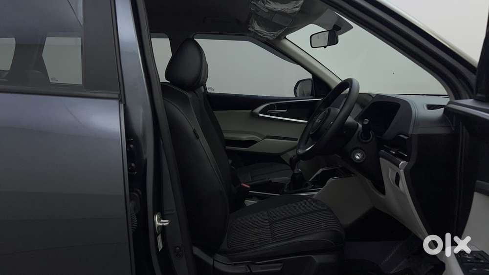 Kia Carens 1.4 Prestige 7 Str, 2023, Petrol