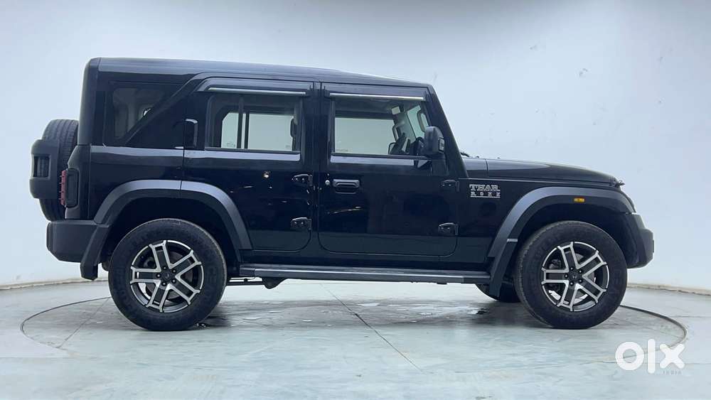 Mahindra Thar Roxx Mx5 Petrol At 2wd, 2025, Petrol