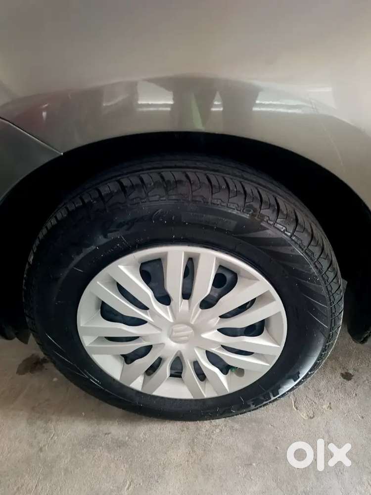 Maruti Suzuki Dzire Vxi 2013