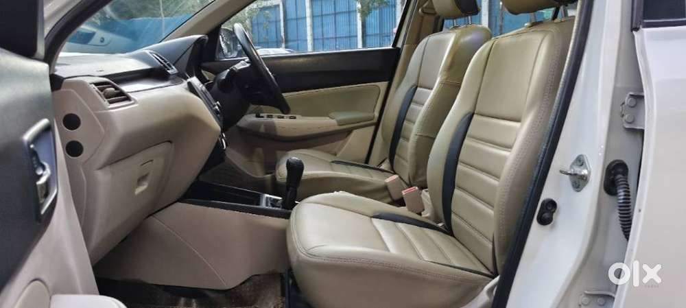 Maruti Suzuki Dzire 1.2 Vxi, 2017, Petrol