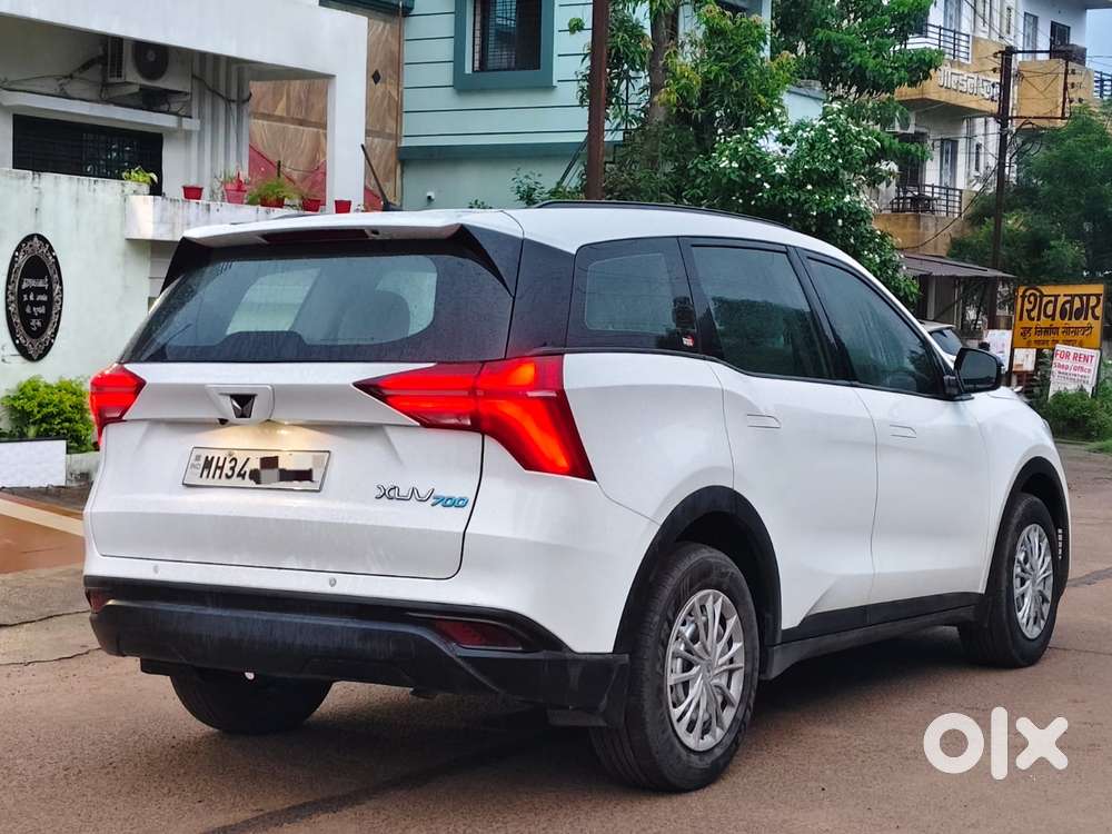 Mahindra Xuv700 2.2 Mx Diesel Mt 5 Str, 2022, Diesel