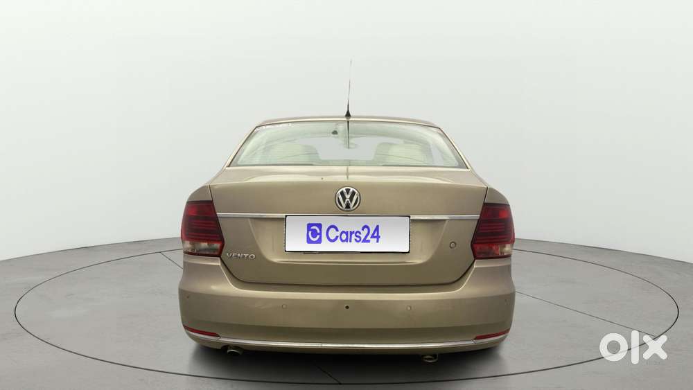 Volkswagen Vento 2013-2015 1.6 Highline, 2015, Petrol