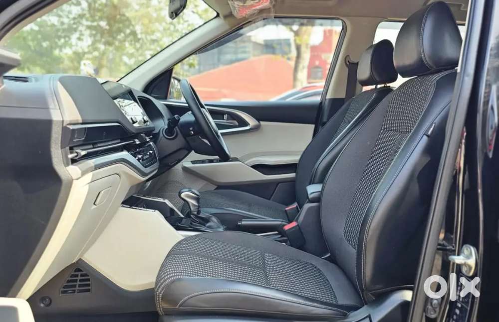 Kia Carens 2022 Petrol Well Maintained