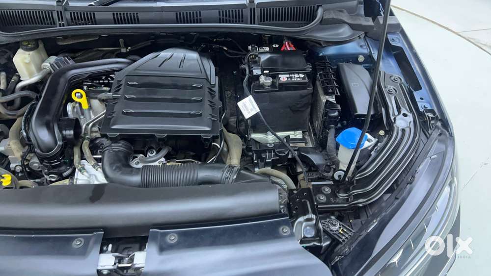 Skoda Slavia Style 1.0l Tsi At, 2024, Petrol