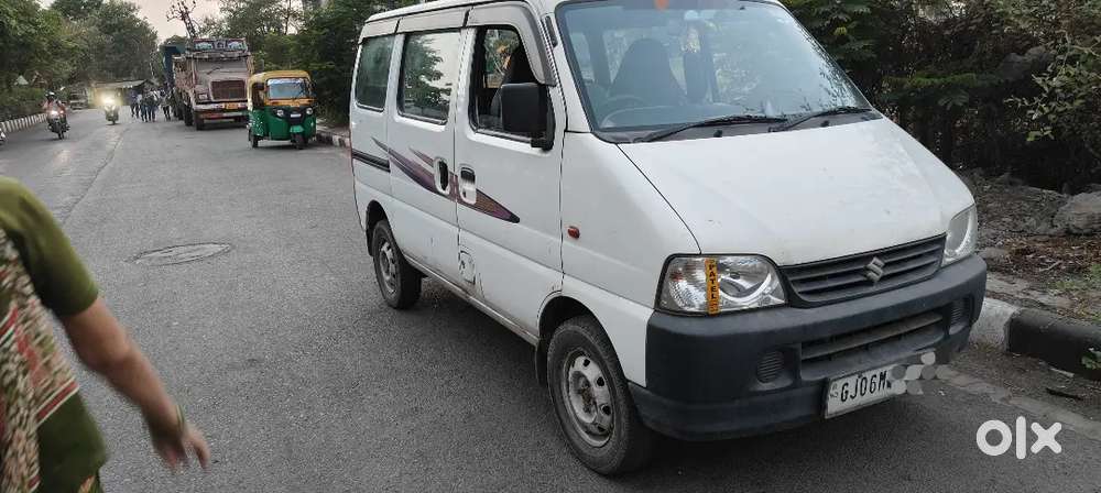 Maruti Suzuki Eeco 2016