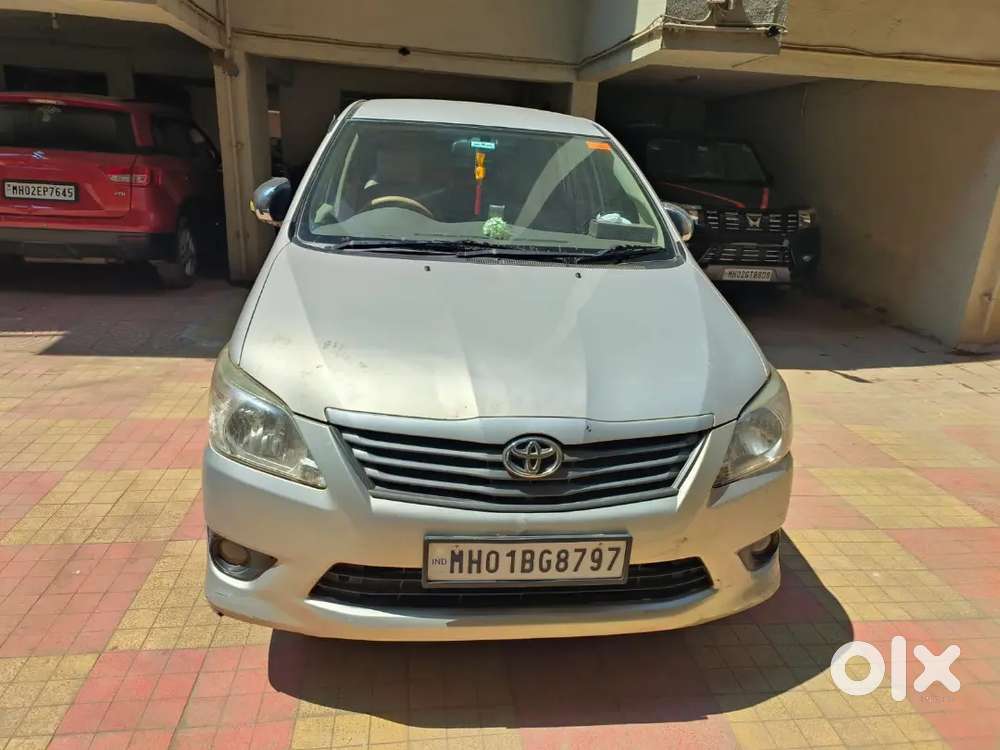 Toyota Innova 2.5 G 2013