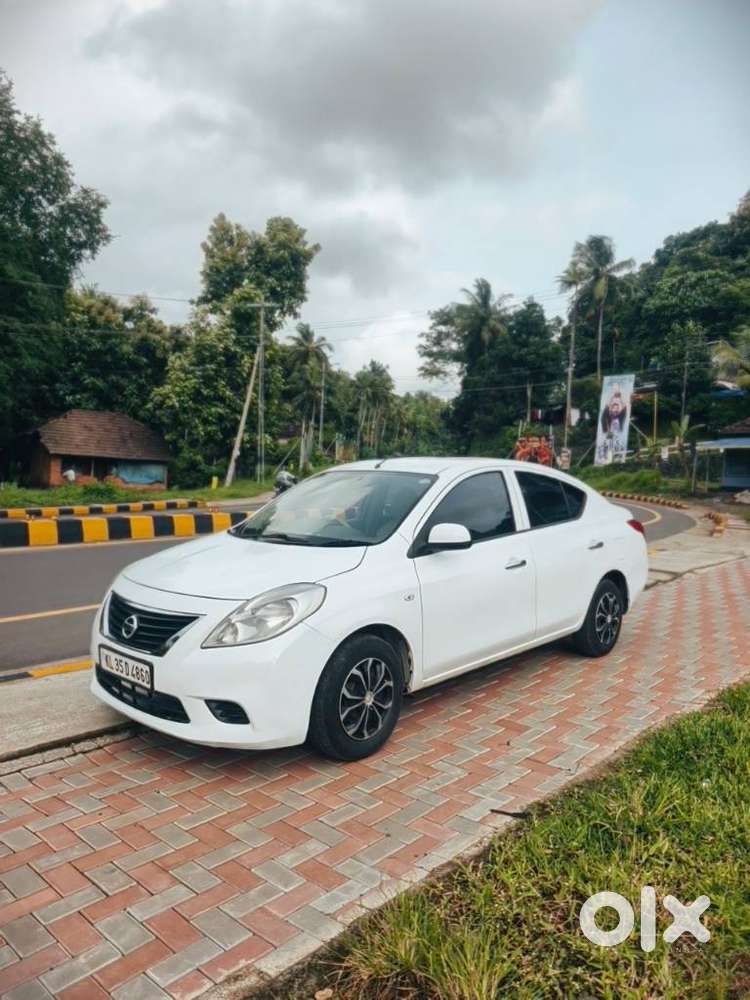 Nissan Sunny, 2012, Diesel