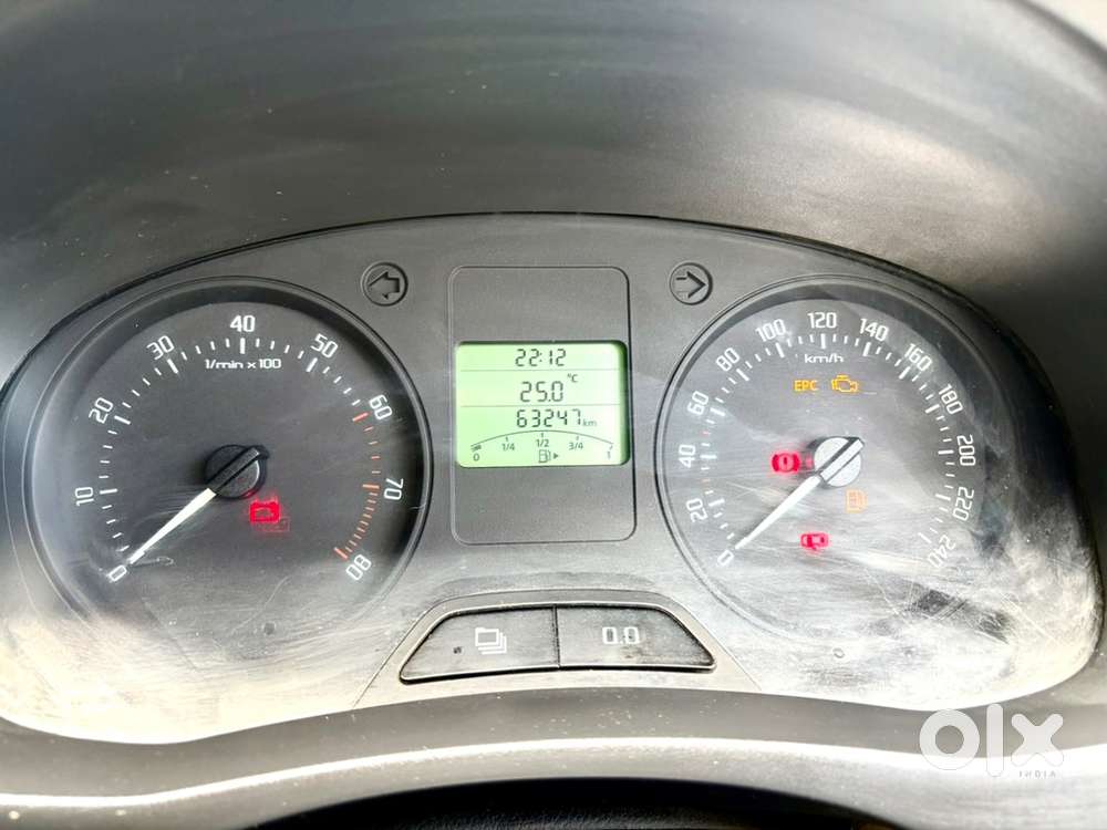 Skoda Fabia 1.2 Mpi Petrol Car 2011 Model