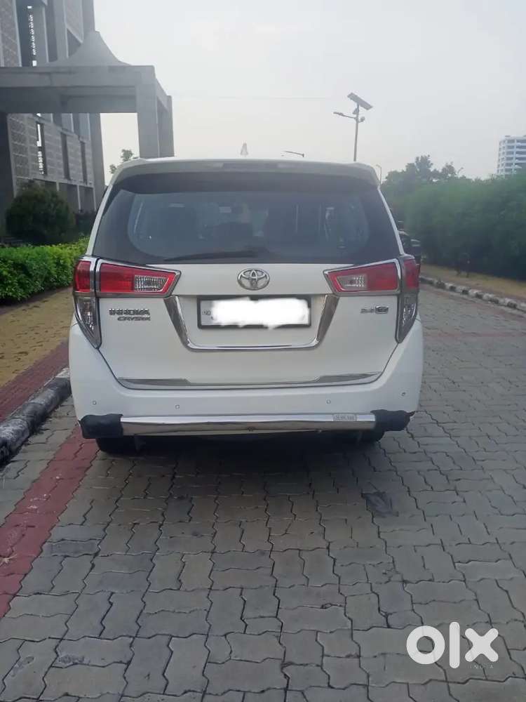Toyota Innova Crysta 2021 Diesel Manual