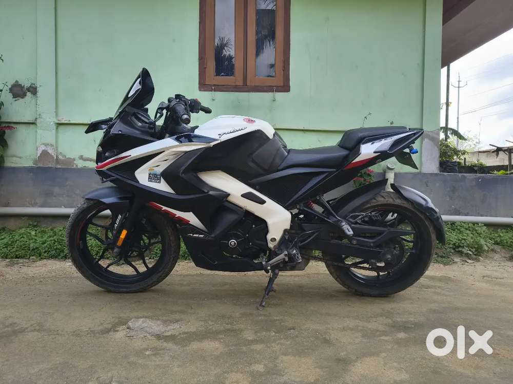 Bajaj rs200 bs6 dual channel abs - Motorcycles in Khanamukh
