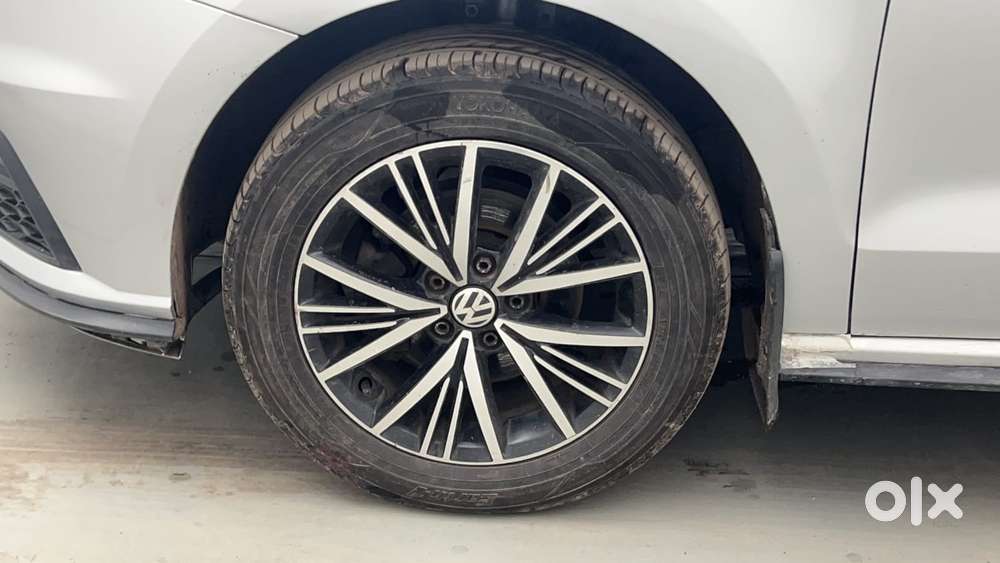 Volkswagen Vento Petrol Highline At, 2021, Petrol