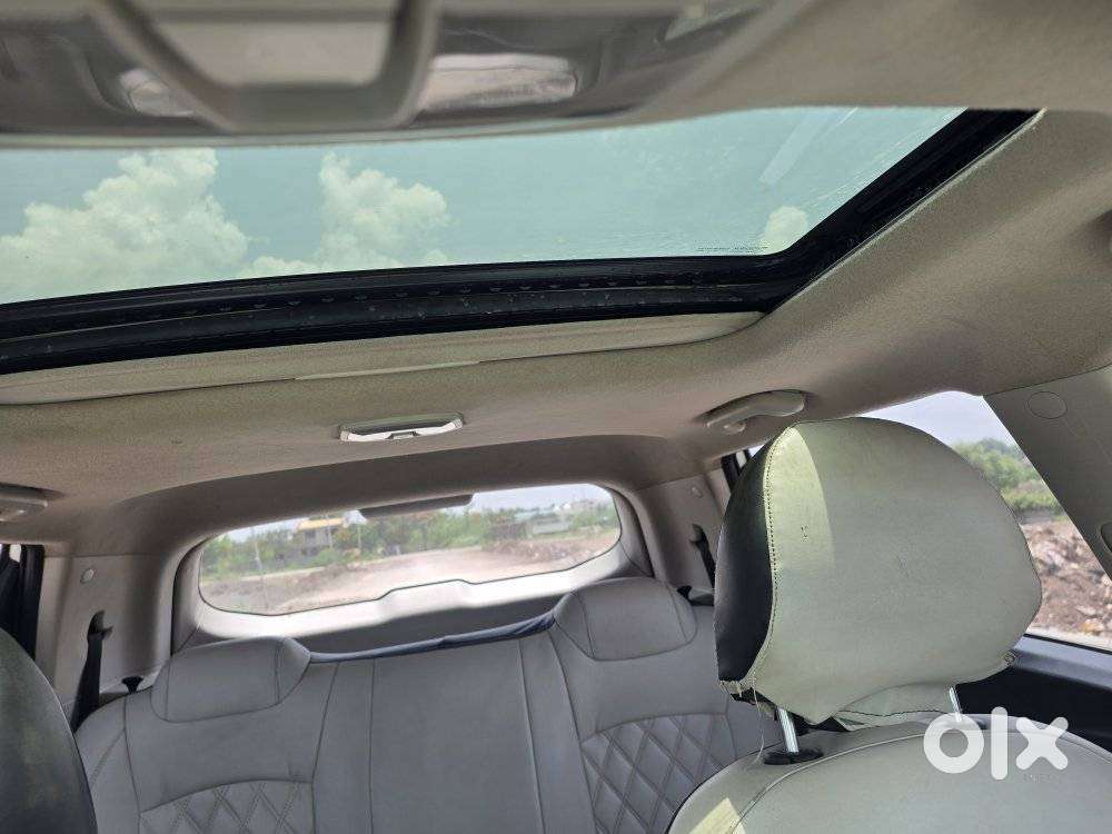 Mahindra Xuv300 W6 Diesel, 2023, Diesel