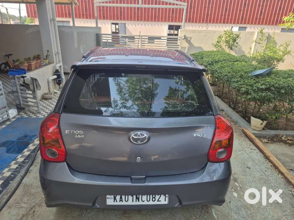 Toyota Etios Cross 2014